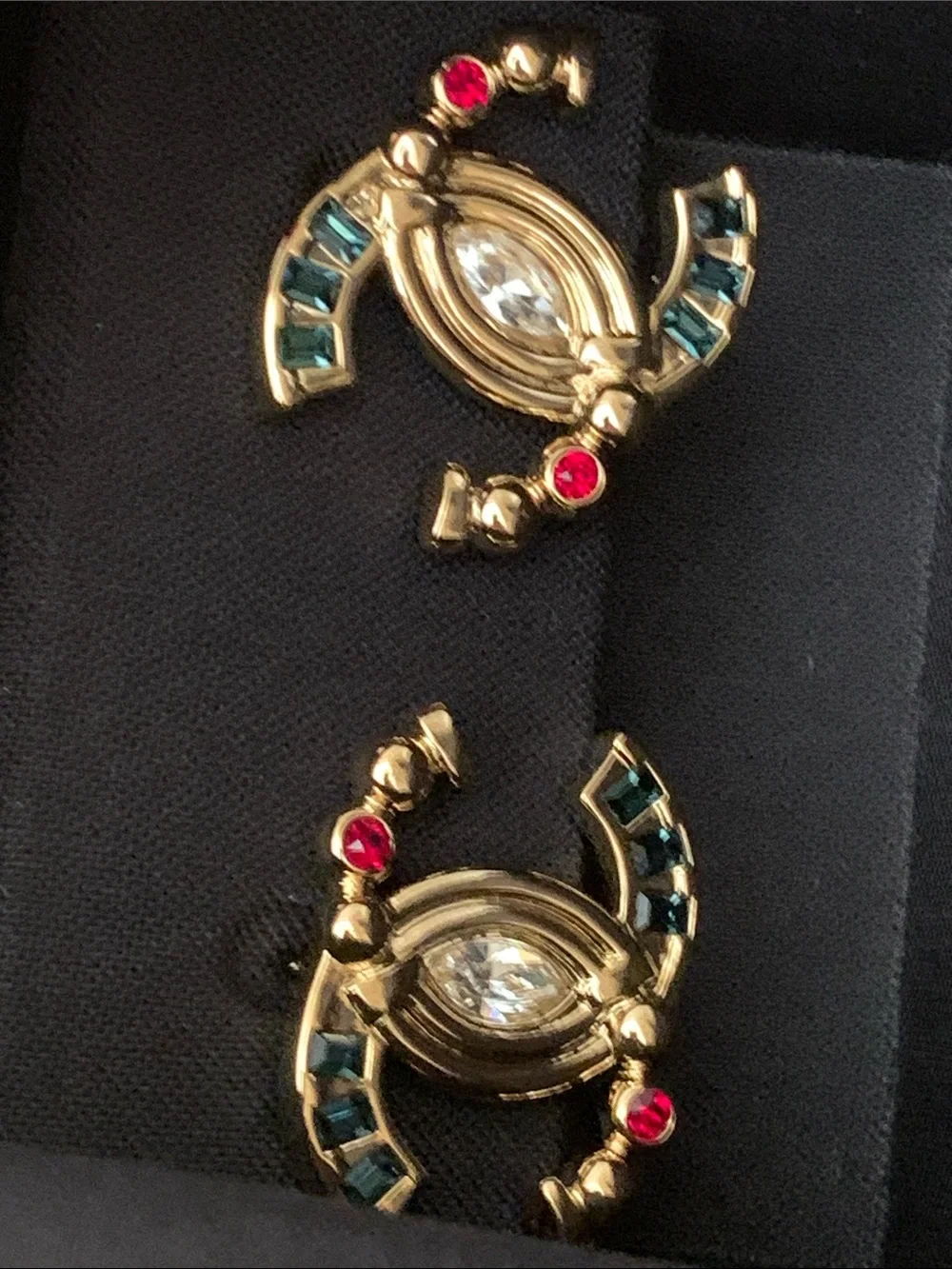 Absolutely stunning, limited edition authentic Chanel CC studs with crystals